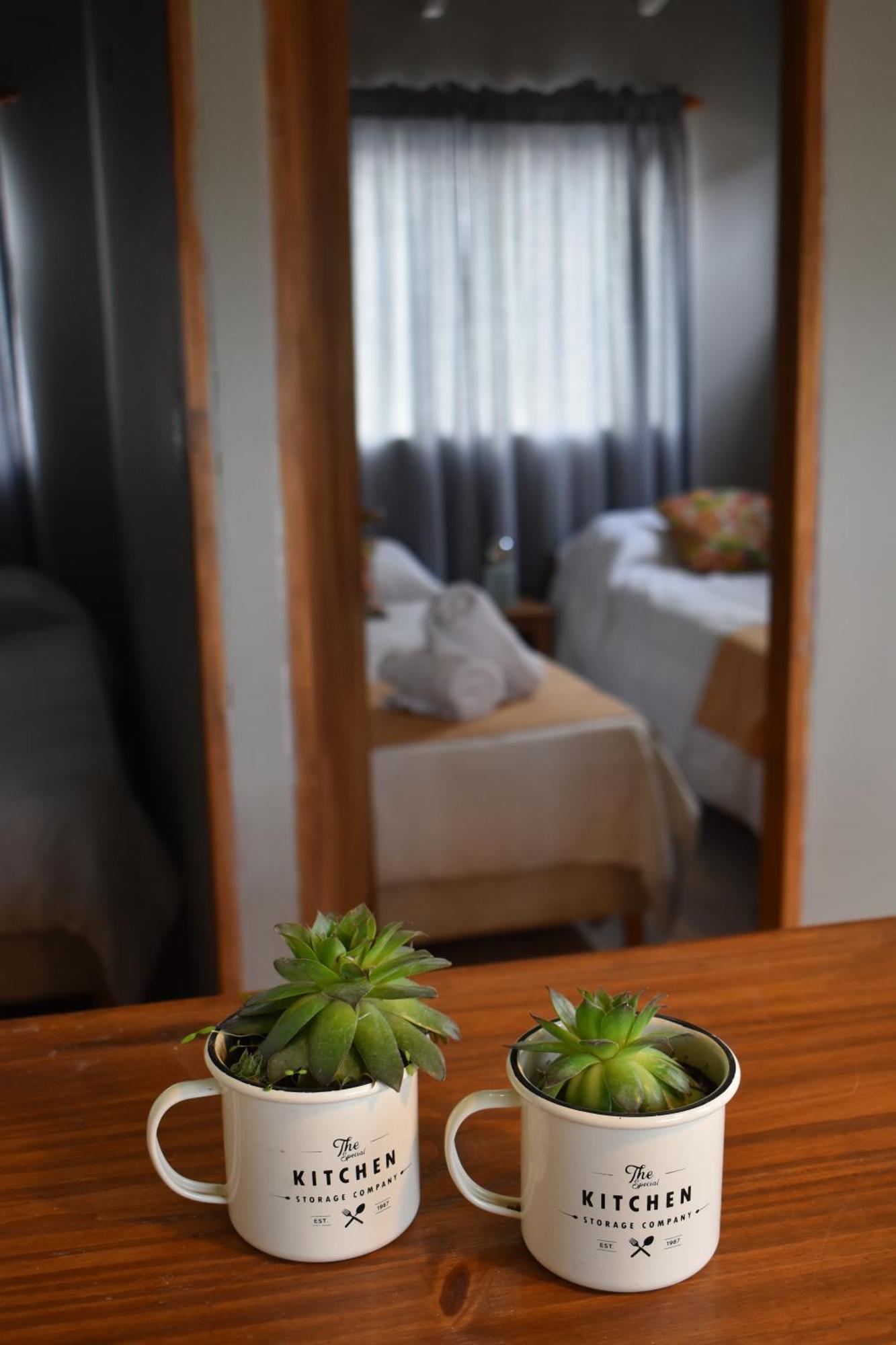 Hotel Cabanas Aparts Tierra De Glaciares El Calafate Zewnętrze zdjęcie